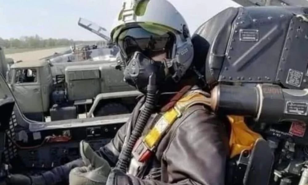 Εμφανίστηκε ο Φαντομάς των αιθέρων! Το "Φάντασμα του Κιέβου" έστειλε μήνυμα